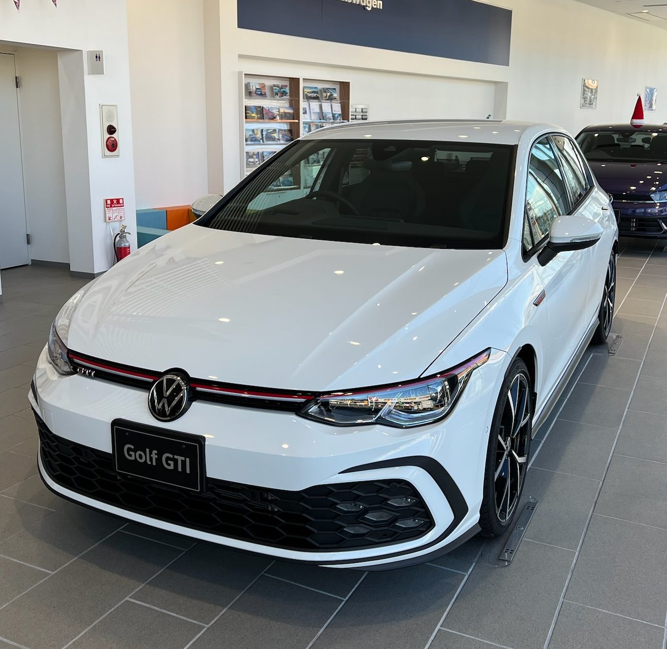 Golf GTI展示中 | フォルクスワーゲン滋賀&栗東